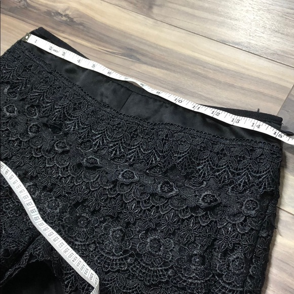 Sans Souci Crochet Lace Black Shorts sz M - Picture 13 of 15